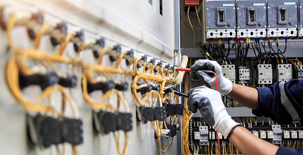 Professional Electrician technician working in Roma, TX